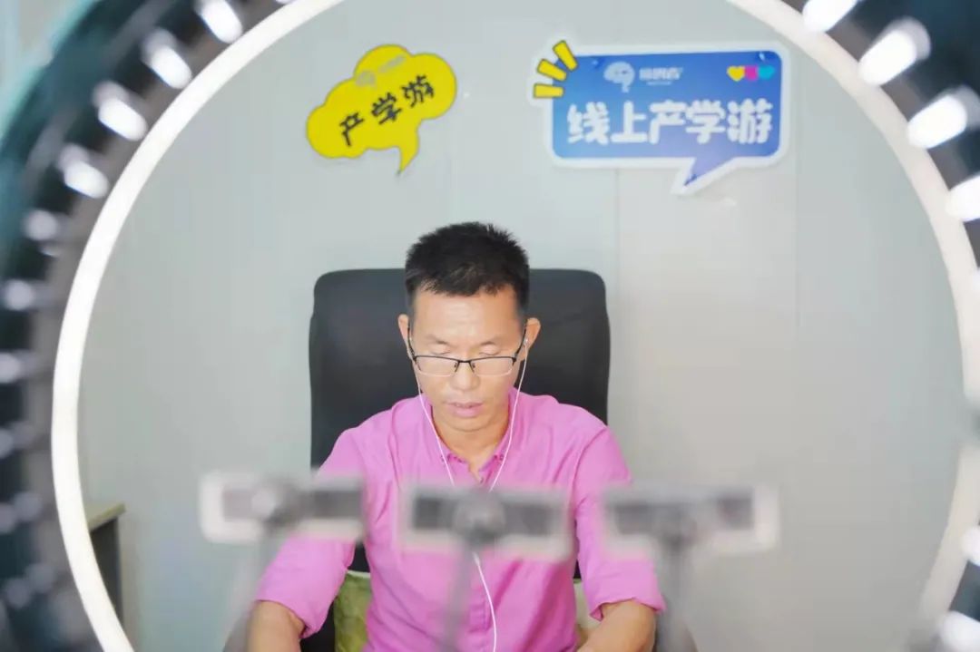 D2C平臺 | 2021專業(yè)考察——設(shè)計人才互聯(lián)網(wǎng)實(shí)訓(xùn)項(xiàng)目來啦！