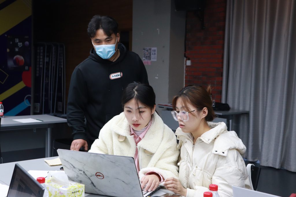 用設(shè)計改變生活的樣子，為你喜歡的筑夢小屋加油打CALL吧！