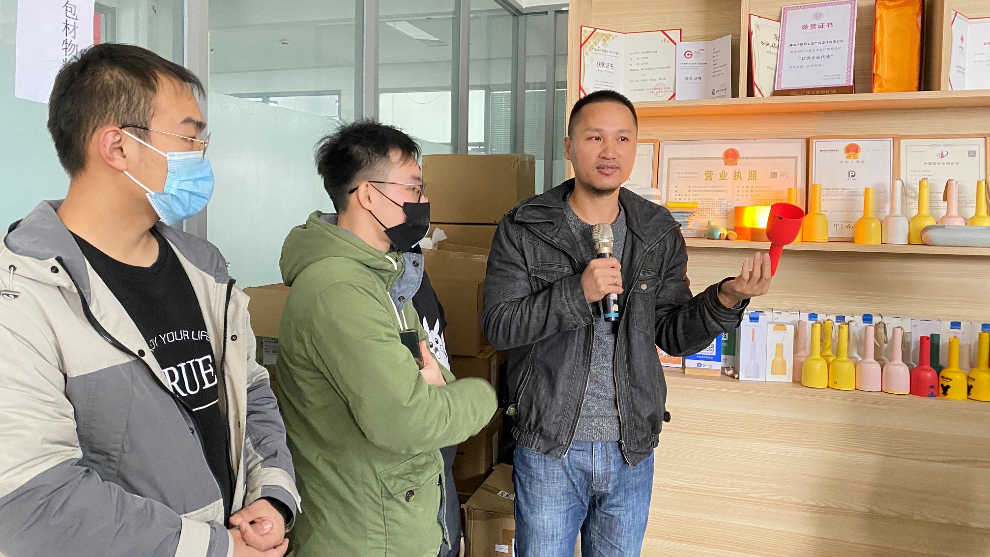 第十五期“小城故事”企業(yè)互訪：三家機(jī)構(gòu)擺出設(shè)計(jì)“龍門陣”
