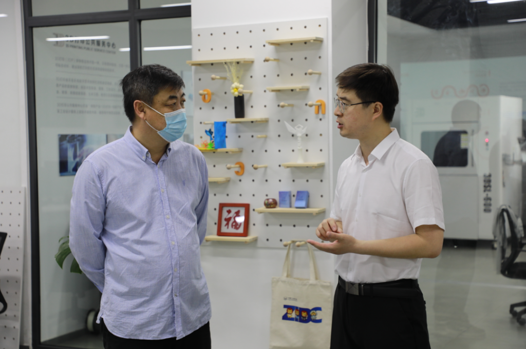 焦作市科協(xié)副主席李峰一行，蒞臨設(shè)計(jì)城開(kāi)展省科普教育基地調(diào)研工作
