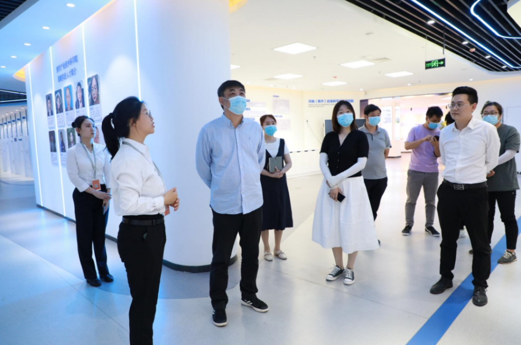 走進園區，感受夏日炎炎里的“理想之城”！