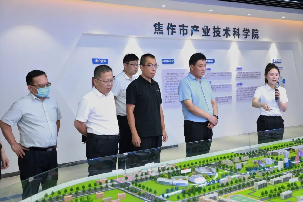 【新聞動態(tài)】山東梁山縣經(jīng)濟(jì)開發(fā)區(qū)黨工委副書記布留省一行蒞臨設(shè)計城參觀考察