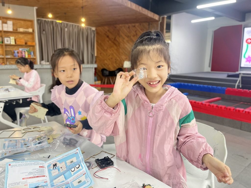 創(chuàng)新設計研學周：五期研學課程 開啟青少年好奇造物之旅